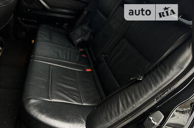 Внедорожник / Кроссовер BMW X5 2004 в 