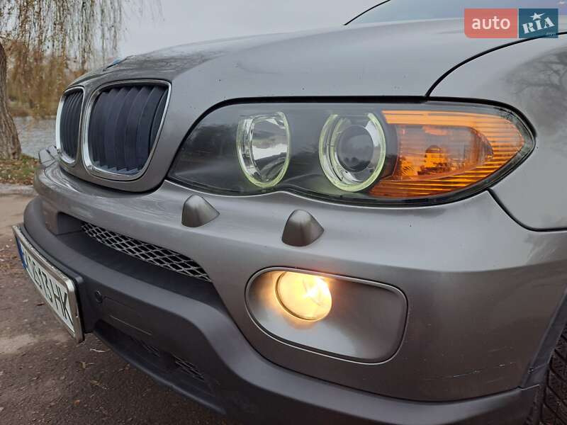 Внедорожник / Кроссовер BMW X5 2004 в Ровно
