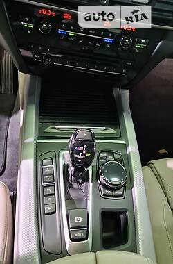 Внедорожник / Кроссовер BMW X5 2016 в 