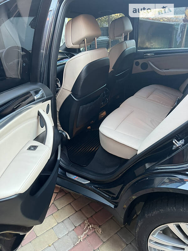 Позашляховик / Кросовер BMW X5 2010 в Краснокутську