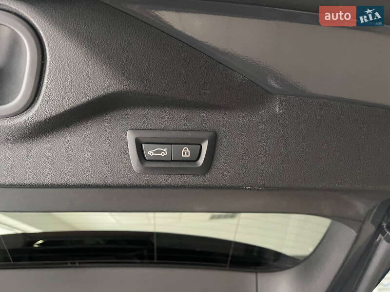 Внедорожник / Кроссовер BMW X5 2021 в Одессе