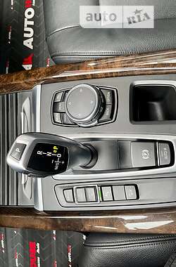 Позашляховик / Кросовер BMW X5 2015 в 