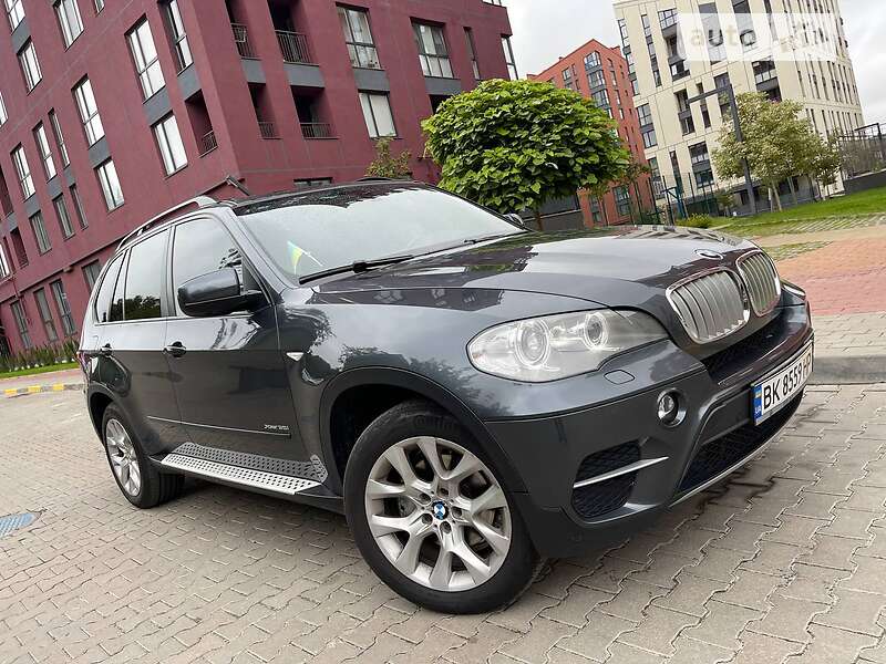 BMW X5 2011