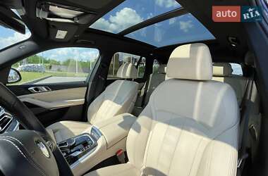 Внедорожник / Кроссовер BMW X5 2021 в Киеве