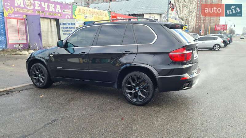 Внедорожник / Кроссовер BMW X5 2013 в Киеве