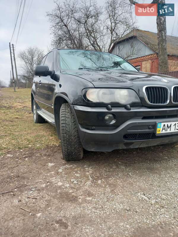 Внедорожник / Кроссовер BMW X5 2000 в Чернигове