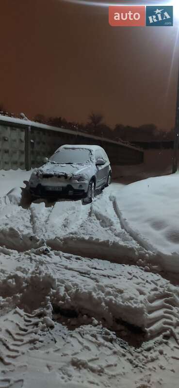 Внедорожник / Кроссовер BMW X5 2010 в Львове