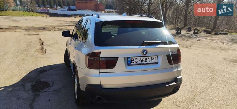 Внедорожник / Кроссовер BMW X5 2010 в Львове