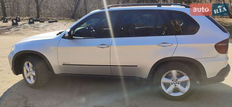 Внедорожник / Кроссовер BMW X5 2010 в Львове