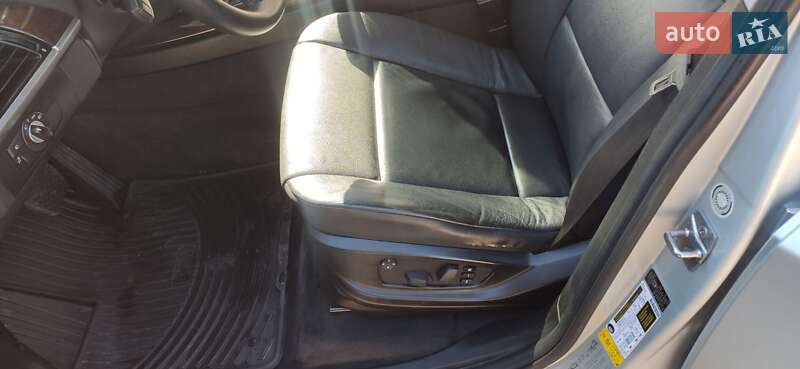 Внедорожник / Кроссовер BMW X5 2010 в Львове