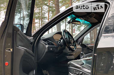 Позашляховик / Кросовер BMW X5 2007 в 