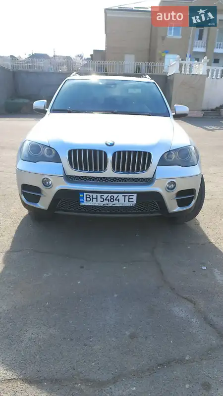 BMW X5 2011