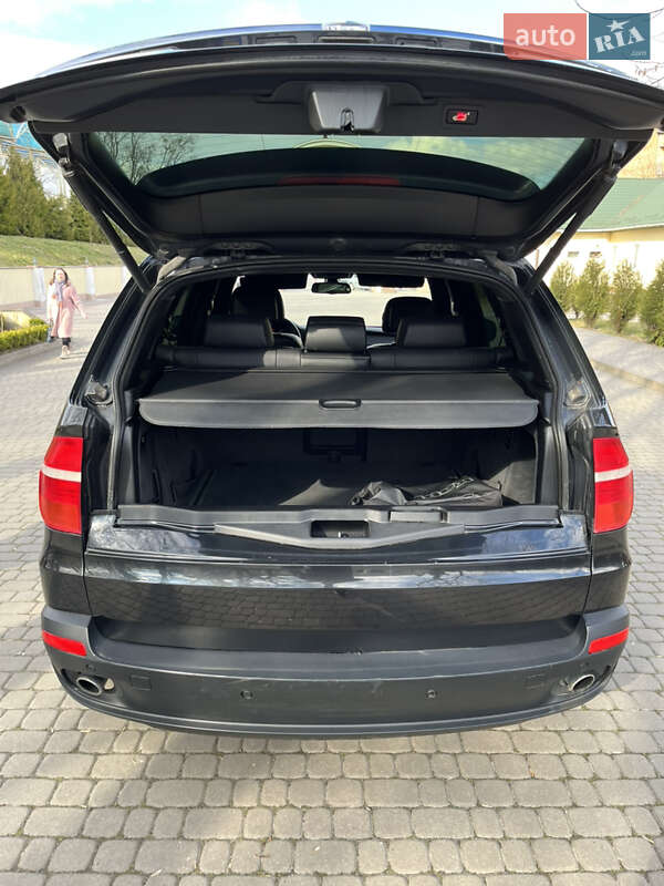 Позашляховик / Кросовер BMW X5 2008 в Острозі