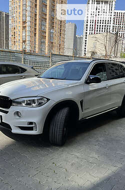 Внедорожник / Кроссовер BMW X5 2015 в Одессе