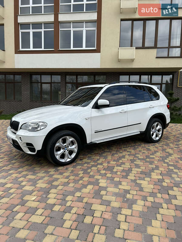 Внедорожник / Кроссовер BMW X5 2011 в Умани