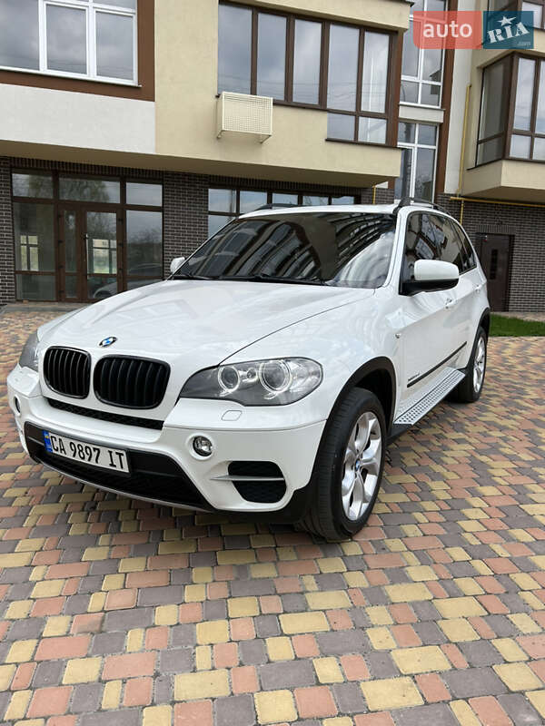 Внедорожник / Кроссовер BMW X5 2011 в Умани