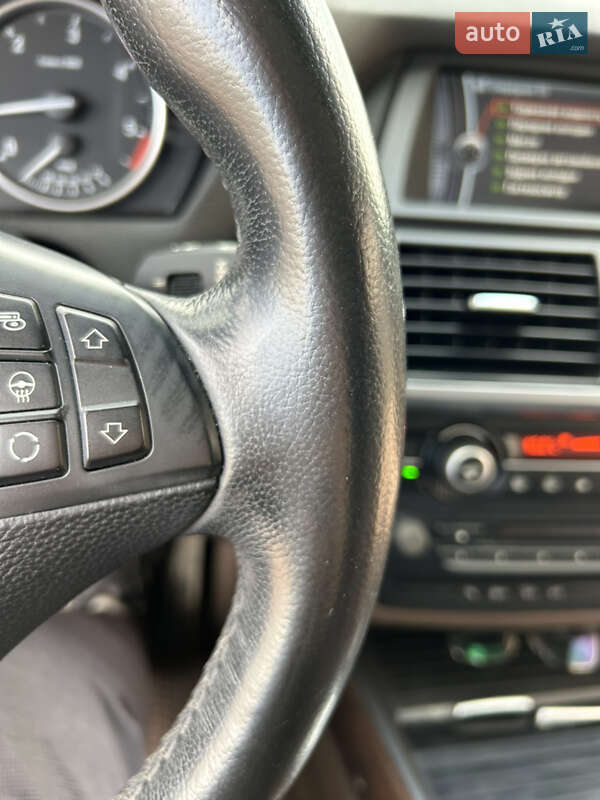 Внедорожник / Кроссовер BMW X5 2011 в Умани