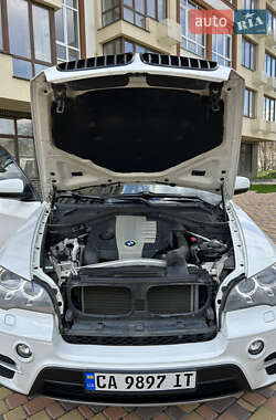 Внедорожник / Кроссовер BMW X5 2011 в Умани