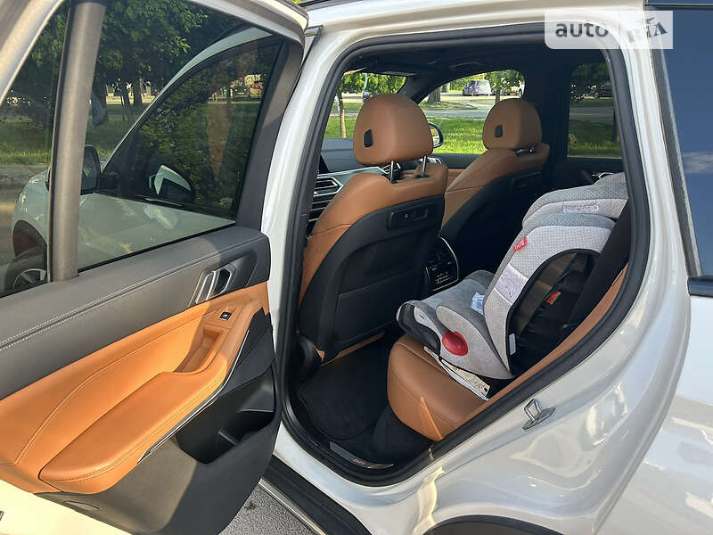 Позашляховик / Кросовер BMW X5 2019 в Ужгороді фото 15 Позашляховик / Кросовер BMW X5 2019 в Ужгороді