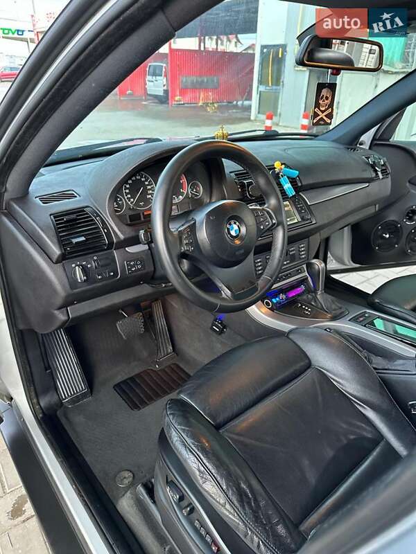 Внедорожник / Кроссовер BMW X5 2006 в Черновцах