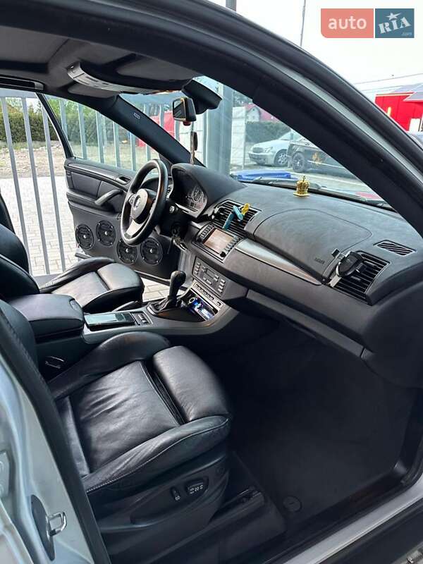 Внедорожник / Кроссовер BMW X5 2006 в Черновцах