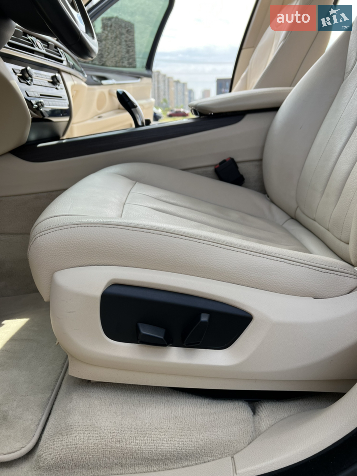 2017 BMW X5 - мініатюра 39