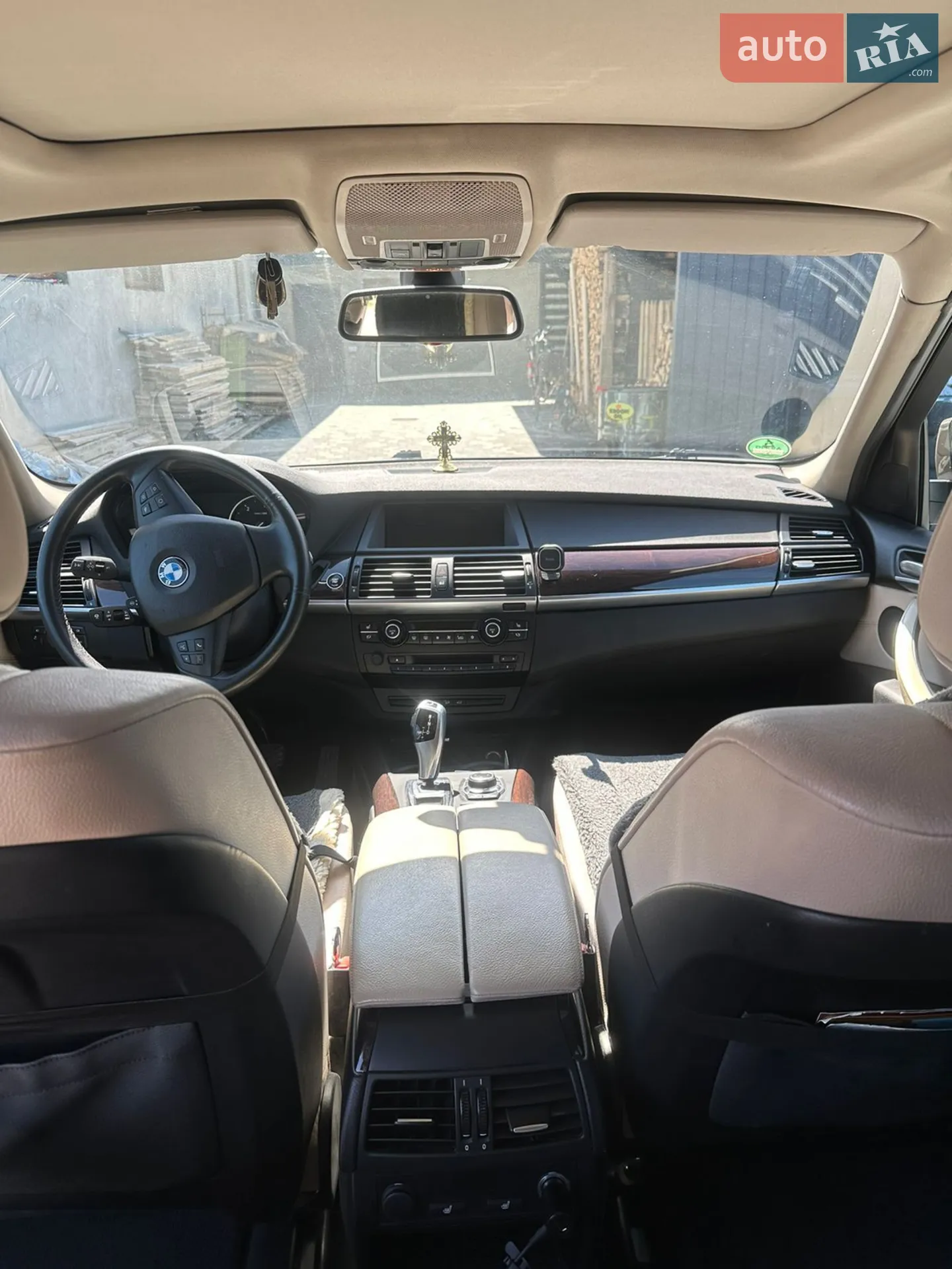 2010 BMW X5 - мініатюра 18