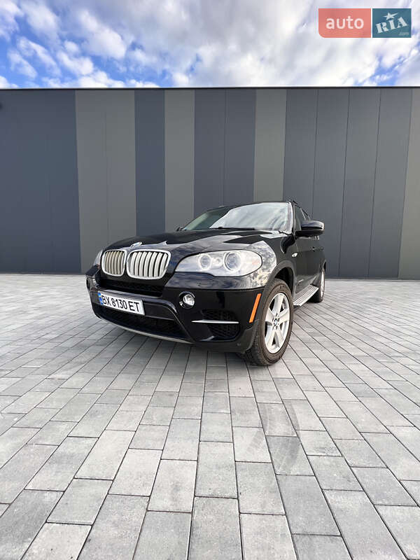 Внедорожник / Кроссовер BMW X5 2012 в Хмельницком