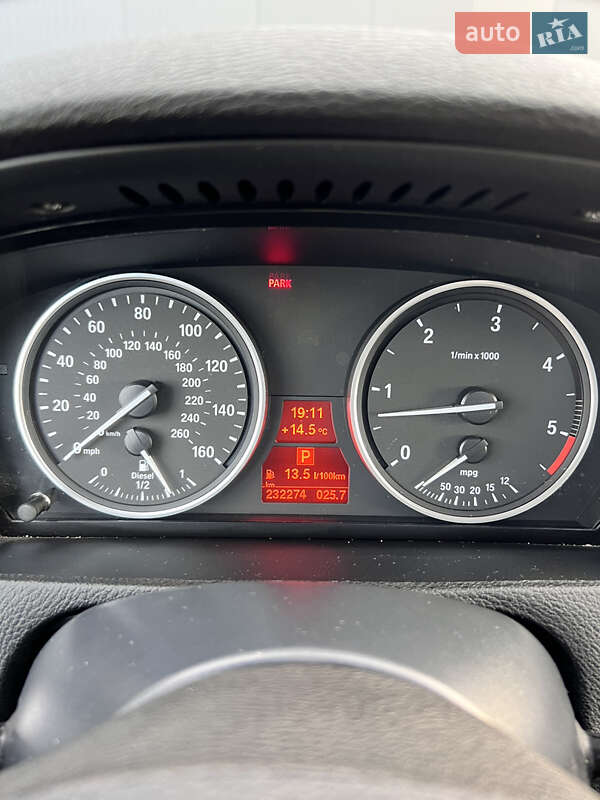 Внедорожник / Кроссовер BMW X5 2012 в Хмельницком