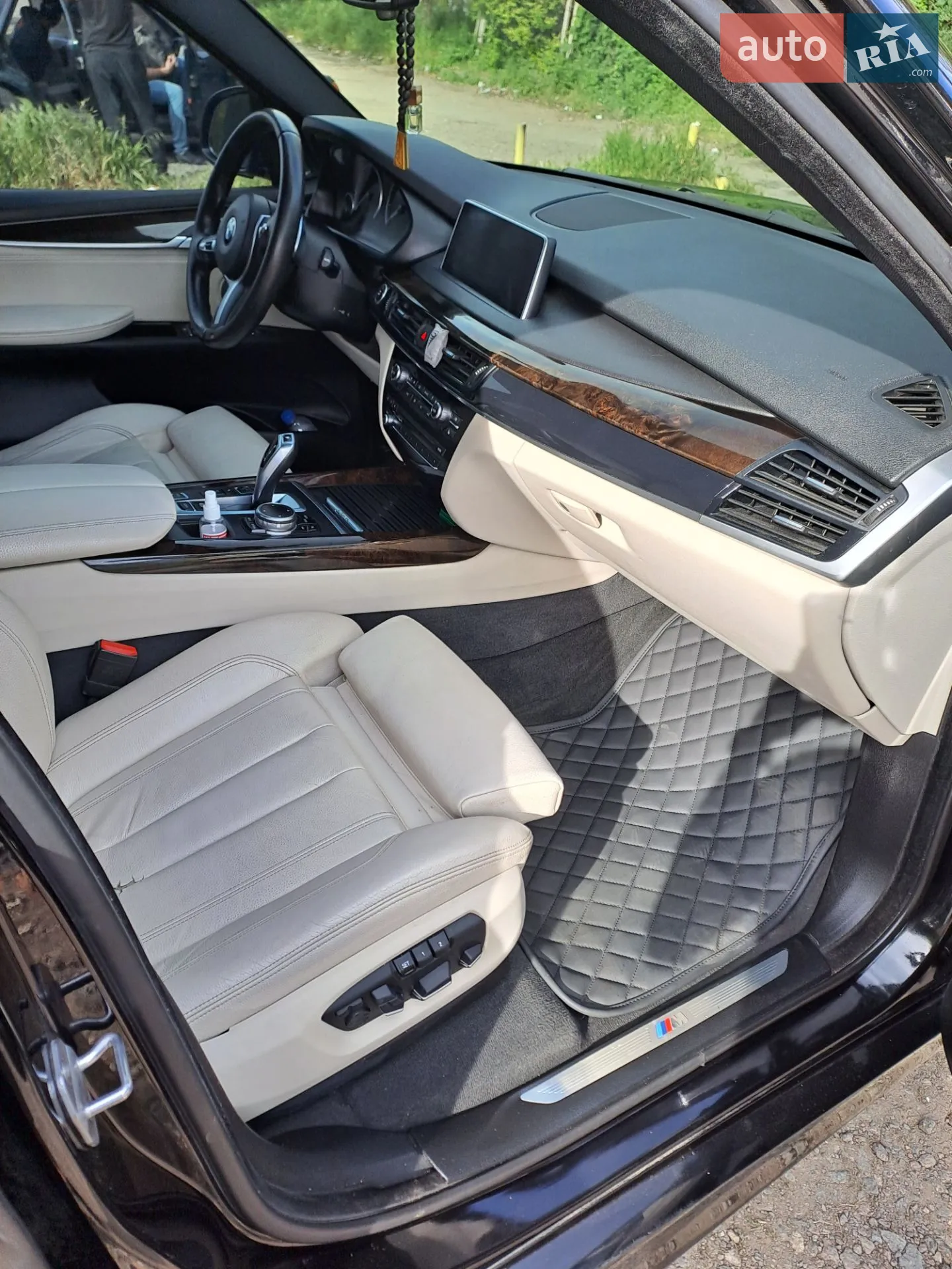 2015 BMW X5 - мініатюра 14