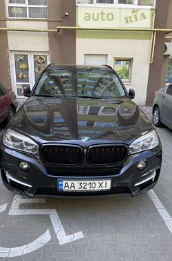 Позашляховик / Кросовер BMW X5 2016 в Києві