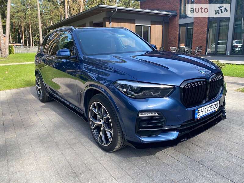 Внедорожник / Кроссовер BMW X5 2019 в Киеве
