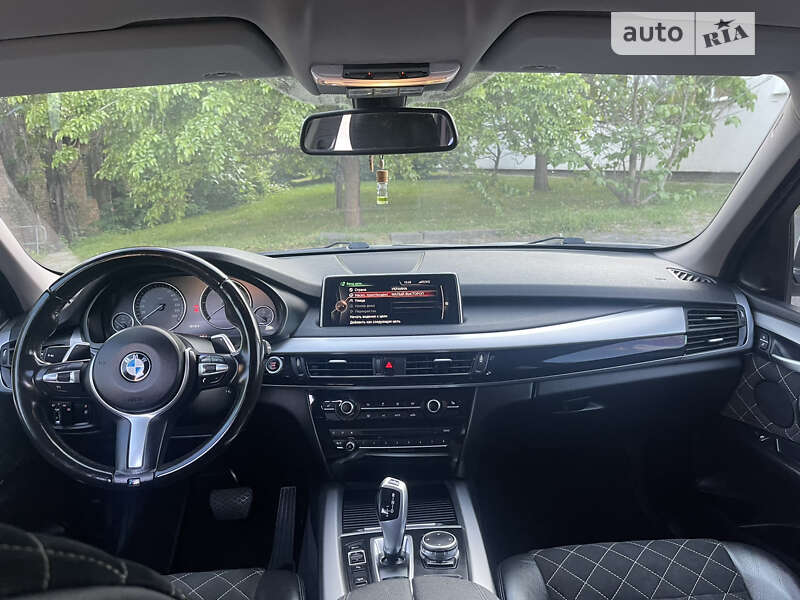 Внедорожник / Кроссовер BMW X5 2016 в Киеве