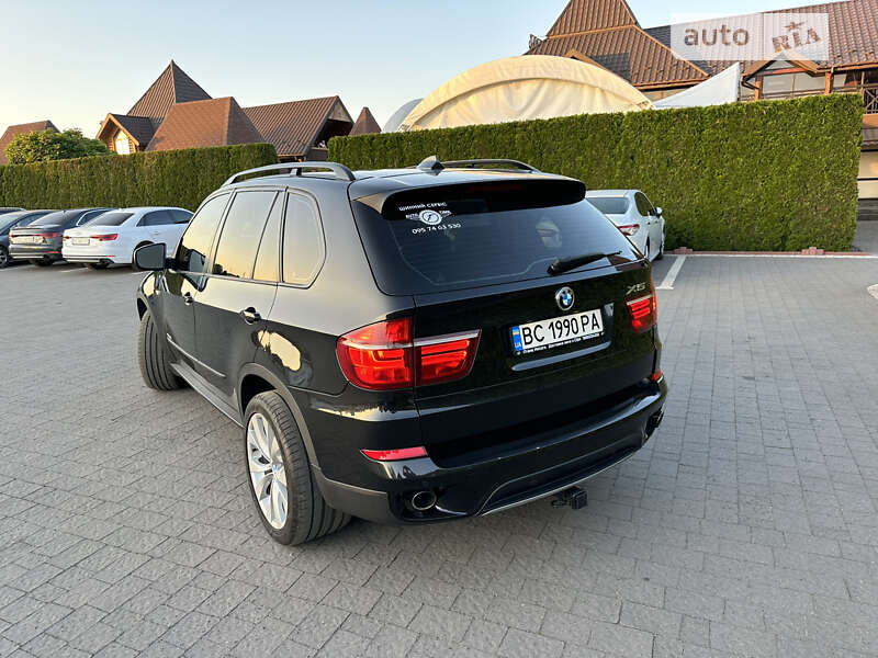Позашляховик / Кросовер BMW X5 2011 в Стрию