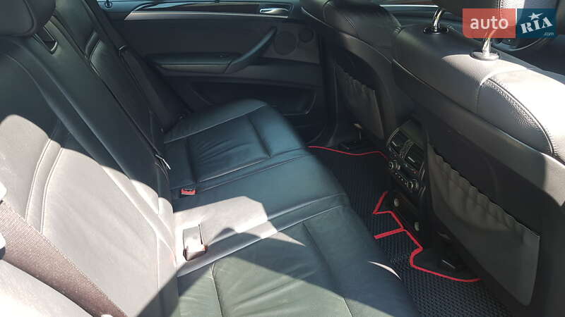 Позашляховик / Кросовер BMW X5 2013 в Івано-Франківську