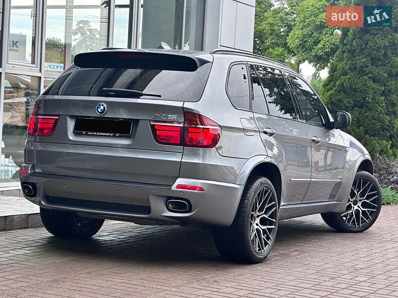Внедорожник / Кроссовер BMW X5 2013 в Киеве
