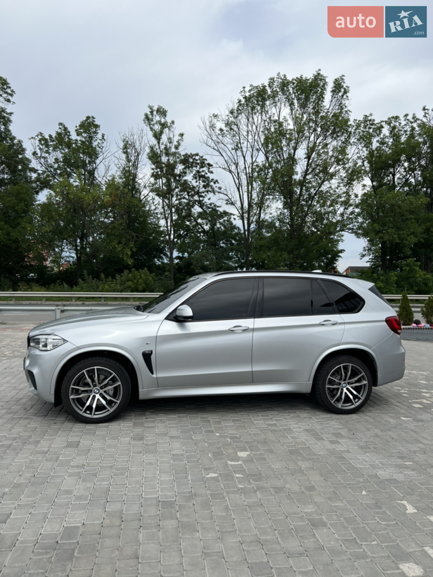 2016 BMW X5 - мініатюра 14
