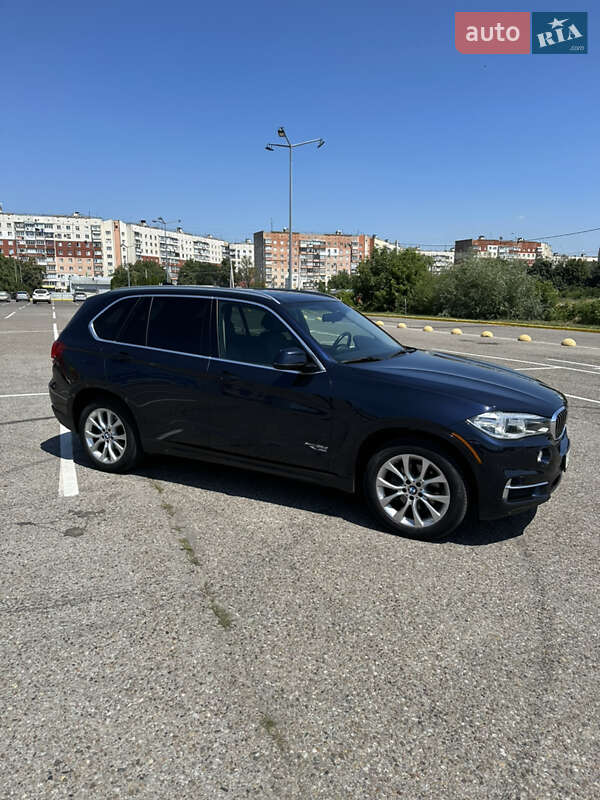 Внедорожник / Кроссовер BMW X5 2014 в Черновцах