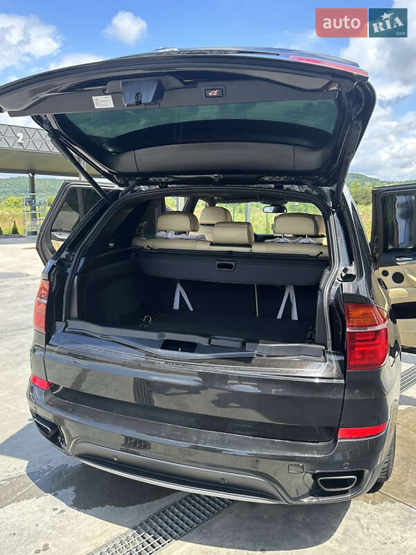 Позашляховик / Кросовер BMW X5 2012 в Львові