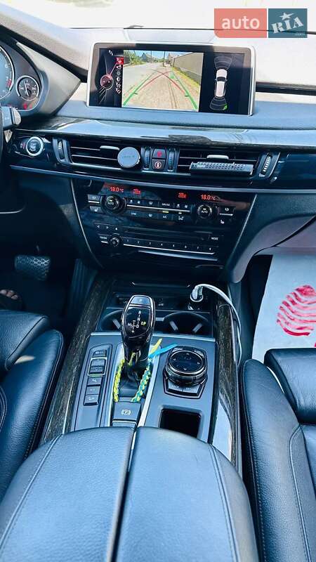 Внедорожник / Кроссовер BMW X5 2014 в Белгороде-Днестровском