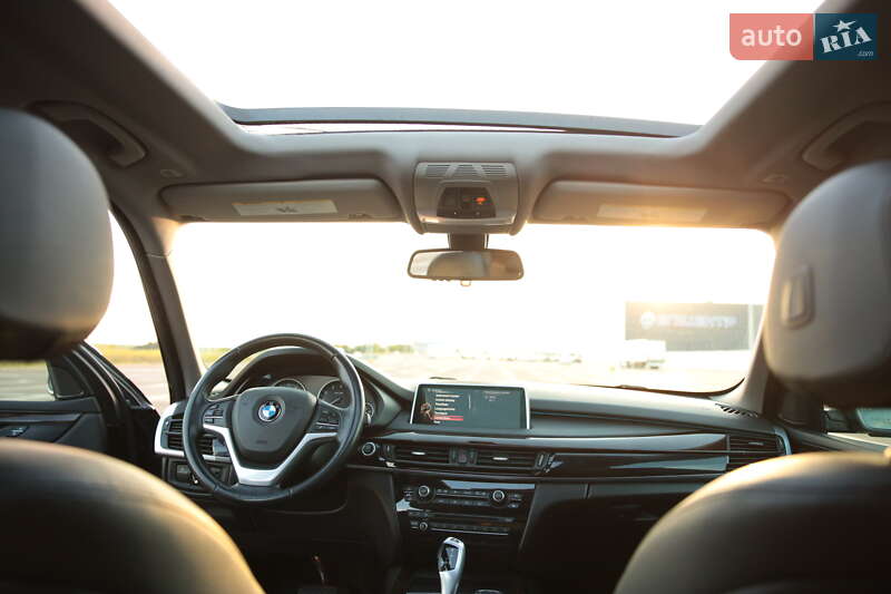 Внедорожник / Кроссовер BMW X5 2015 в Львове