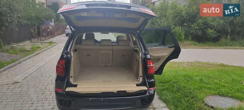 Позашляховик / Кросовер BMW X5 2012 в Львові