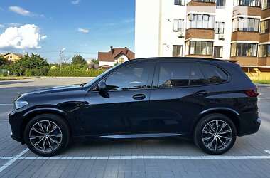 Внедорожник / Кроссовер BMW X5 2021 в Киеве