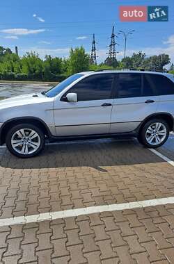 Внедорожник / Кроссовер BMW X5 2001 в Черновцах