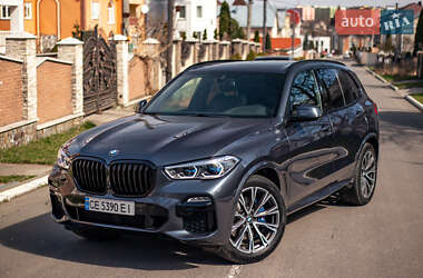 Внедорожник / Кроссовер BMW X5 2019 в Черновцах