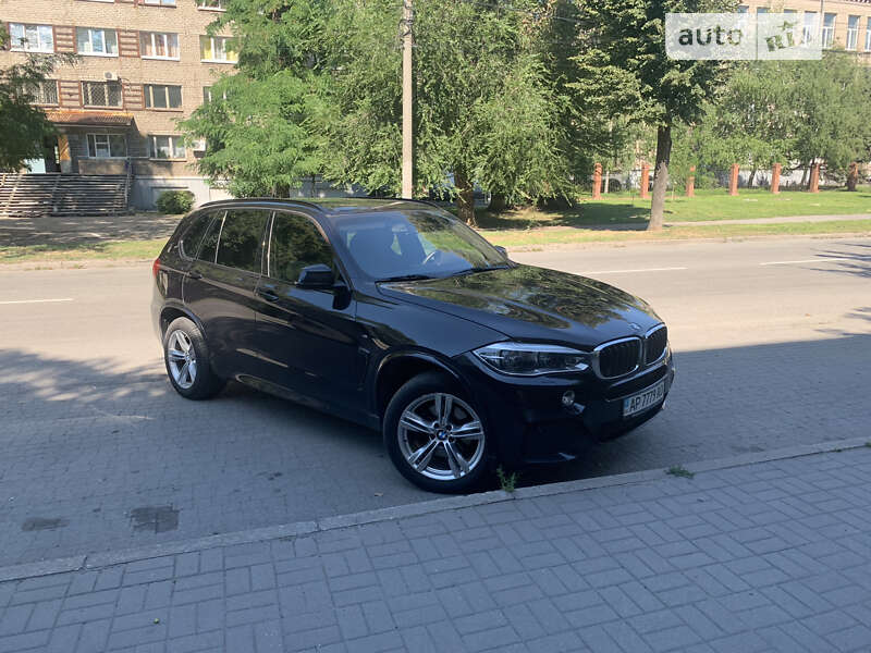 Внедорожник / Кроссовер BMW X5 2013 в Запорожье