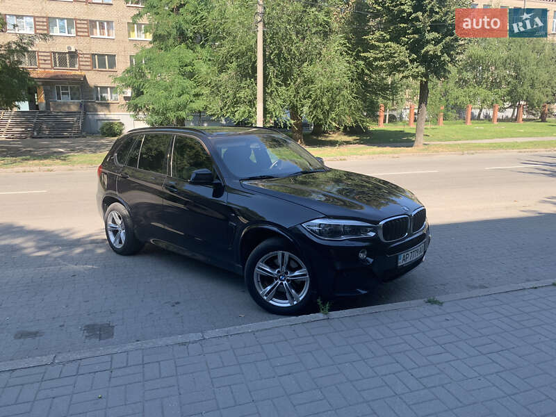 Внедорожник / Кроссовер BMW X5 2013 в Запорожье