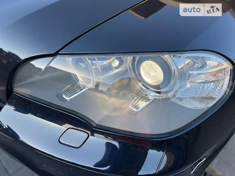 Позашляховик / Кросовер BMW X5 2011 в Луцьку