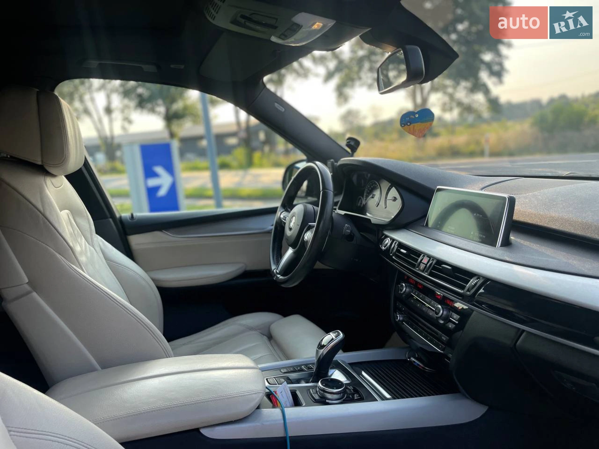 2014 BMW X5 - мініатюра 31
