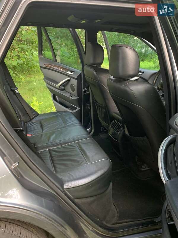 Позашляховик / Кросовер BMW X5 2003 в Конотопі